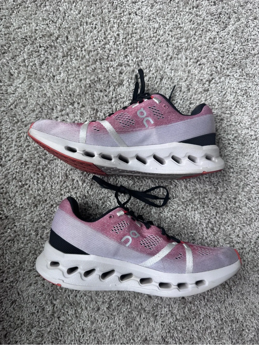 On Running Women's Cloudsurfer